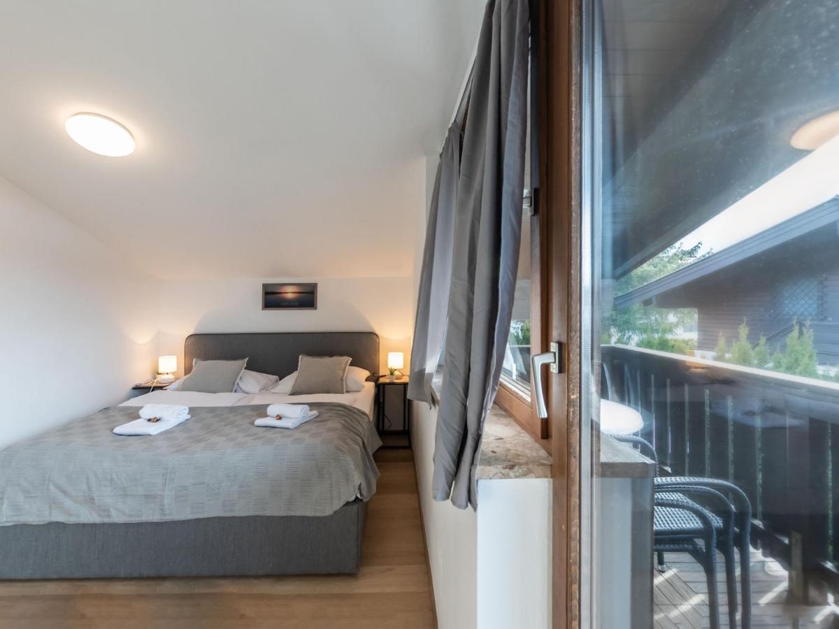 Apartment Alpenchalets - Zse203 By Interhome เซลล์อัมเซ ภายนอก รูปภาพ